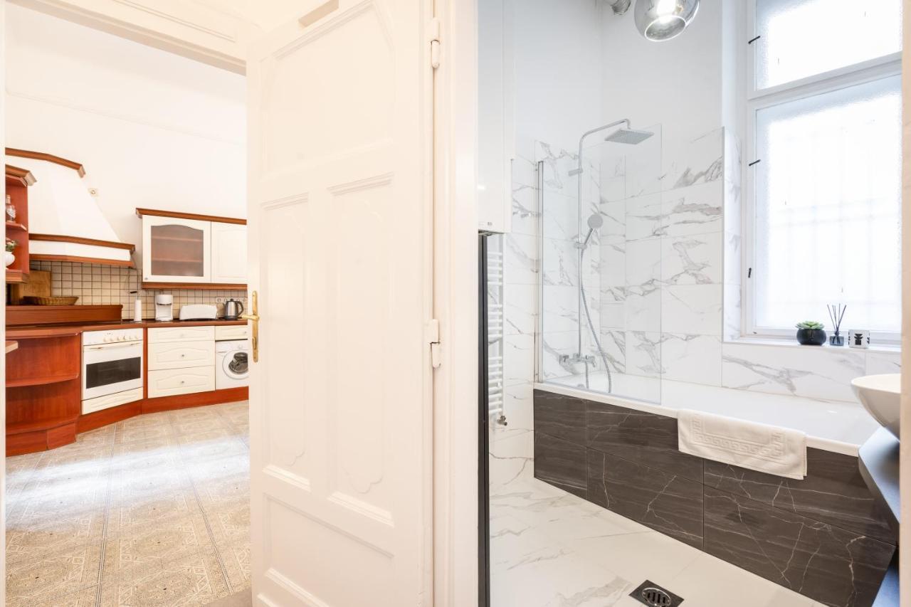 Apartment Bpr Swan Near The Buda Castle Budapest